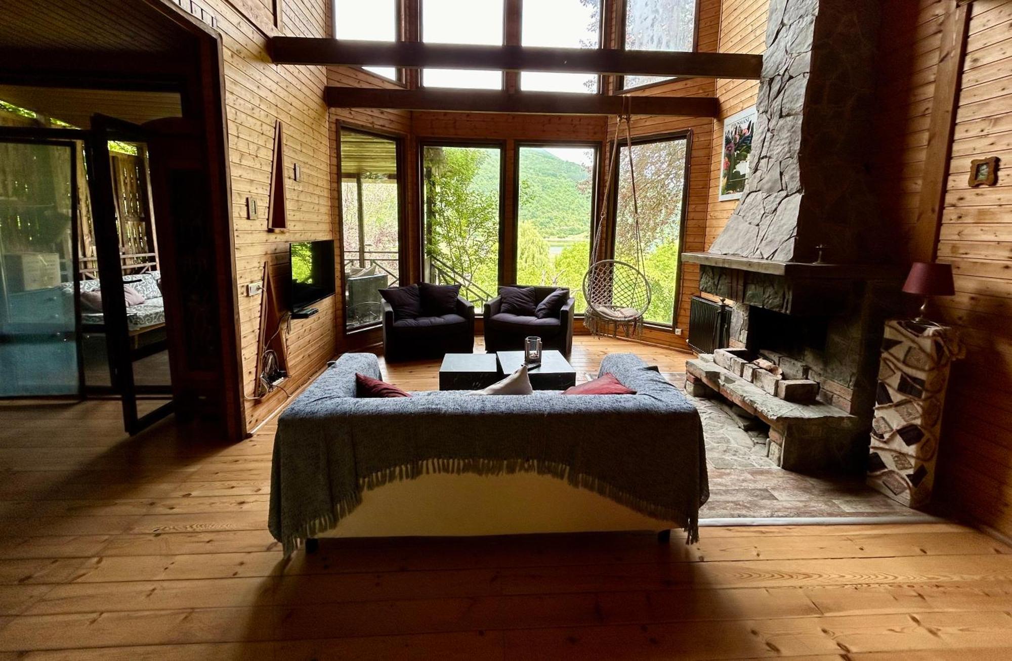 ❆Cozy, 4 Br. Villa In Ananuri❆ 外观 照片